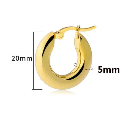 Glossy Ear Cuff Earrings – No Piercing Gold & Silver Minimalist Jewelry