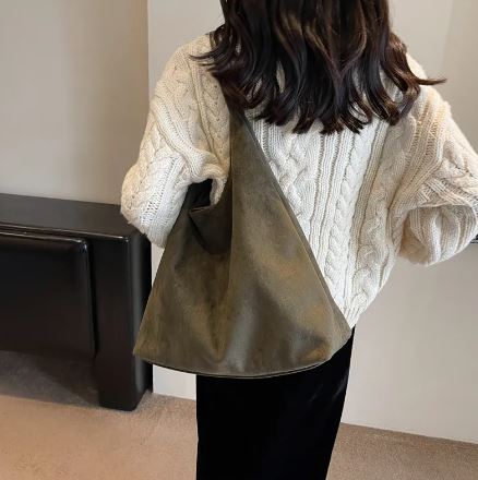 Retro Suede Shoulder Bag – Large Capacity